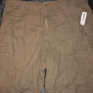 Men’s cargo shorts